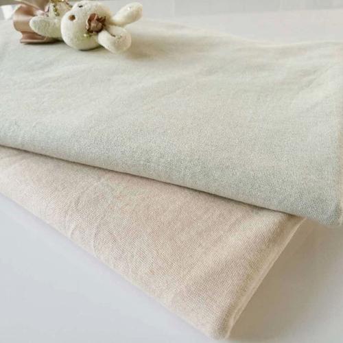 產(chǎn)品克重:230g/㎡ 產(chǎn)品幅寬:150cm 產(chǎn)品紗織:40s 經(jīng)緯編:緯編 產(chǎn)品